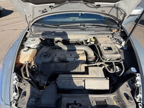 Used 2013 Volvo C70 T5 image 20