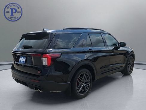 Used 2026 Ford Explorer ST AWD/4WD image 7