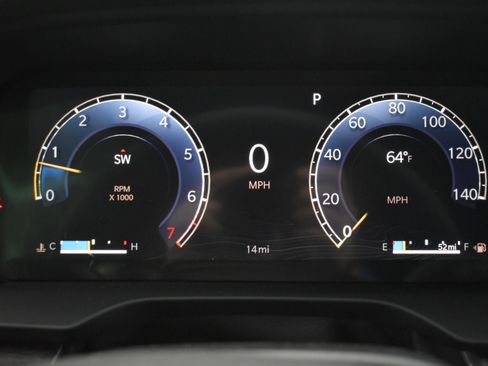 New 2025 Jeep Grand Cherokee Limited w/ Trailer Tow Package image 34