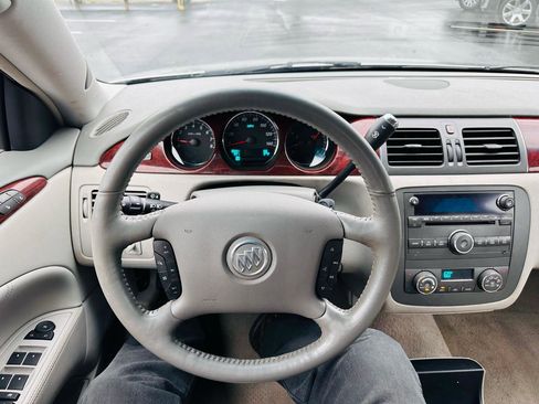 Used 2008 Buick Lucerne CXL w/ Driver Confidence Package FWD image 25