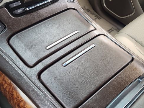 Used 2017 Chevrolet Tahoe Premier image 25