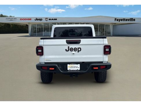 Used 2023 Jeep Gladiator Mojave w/ LED Lighting Group AWD/4WD image 4