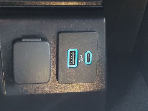 Certified 2021 Ford Explorer ST image 31