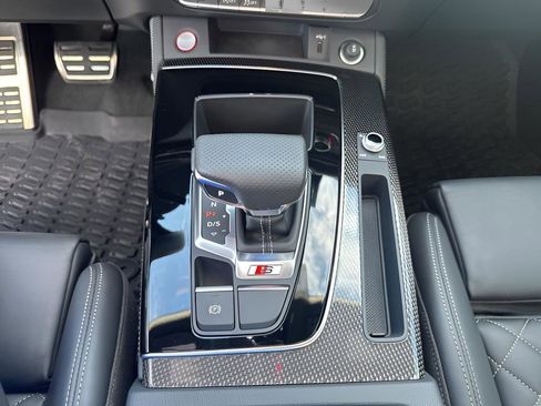 Used 2024 Audi SQ5 Premium Plus image 39