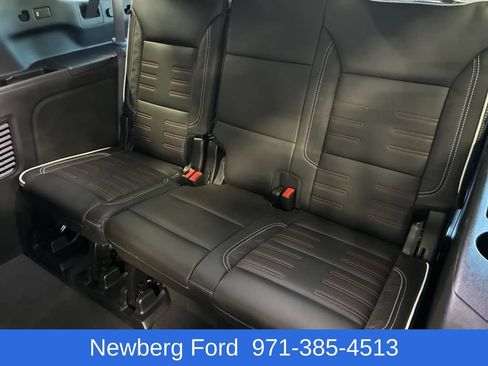 Used 2025 GMC Yukon XL AT4 Ultimate w/ LPO, AT4 Appearance Package AWD/4WD image 35