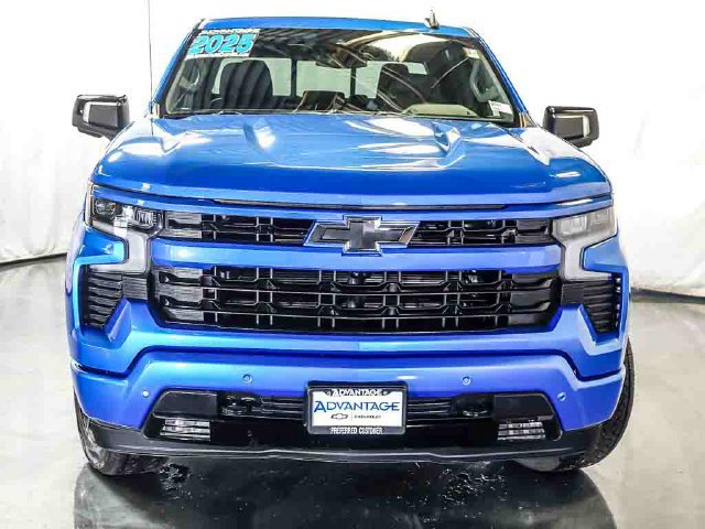 Used 2025 Chevrolet Silverado 1500 RST AWD/4WD image 7