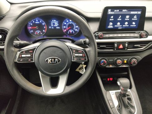 Used 2021 Kia Forte LXS FWD image 22
