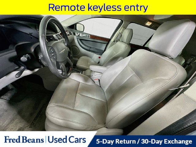 Used 2008 Chrysler Pacifica Touring FWD image 24