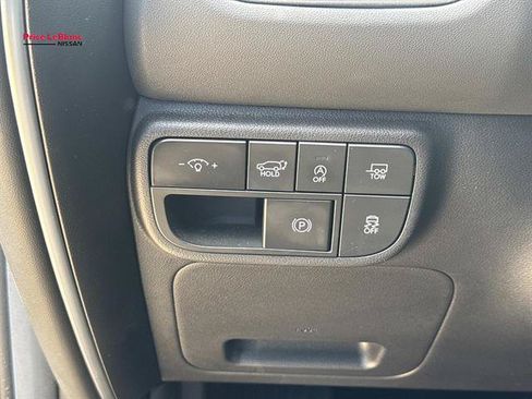 Used 2026 Hyundai Palisade SEL FWD image 20