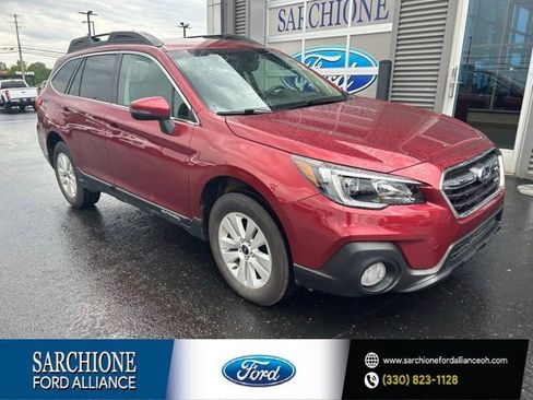 Used 2019 Subaru Outback 2.5i Premium AWD/4WD image 1