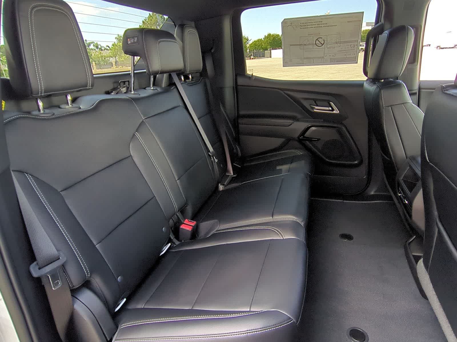 Used 2026 Chevrolet Silverado EV LT AWD/4WD image 26