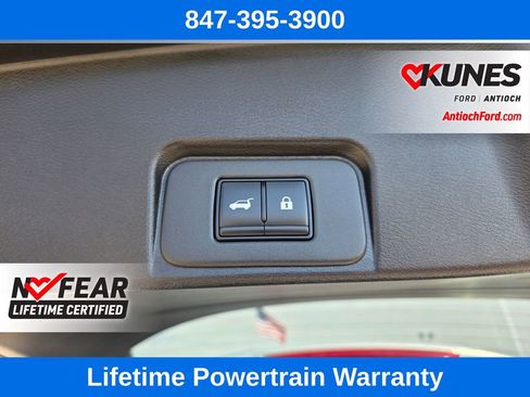 Used 2025 Nissan Rogue SV image 23