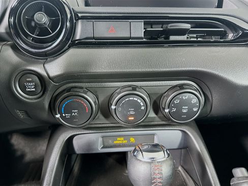 Used 2019 MAZDA MX-5 Miata Sport w/ I-ACTIVSENSE Sport Package RWD image 23