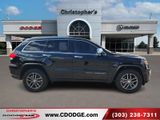 Used 2017 Jeep Grand Cherokee Limited image 2