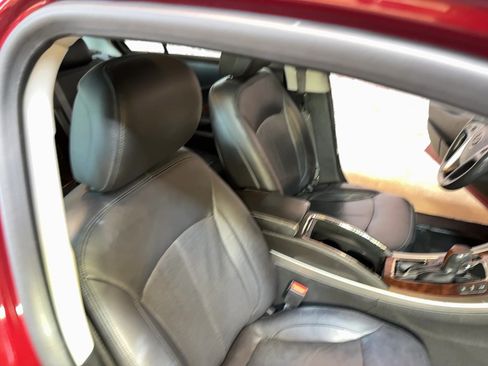 Used 2011 Buick LaCrosse CXS FWD image 75