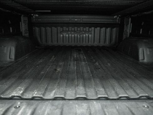 Used 2023 GMC Sierra 1500 AT4X image 26