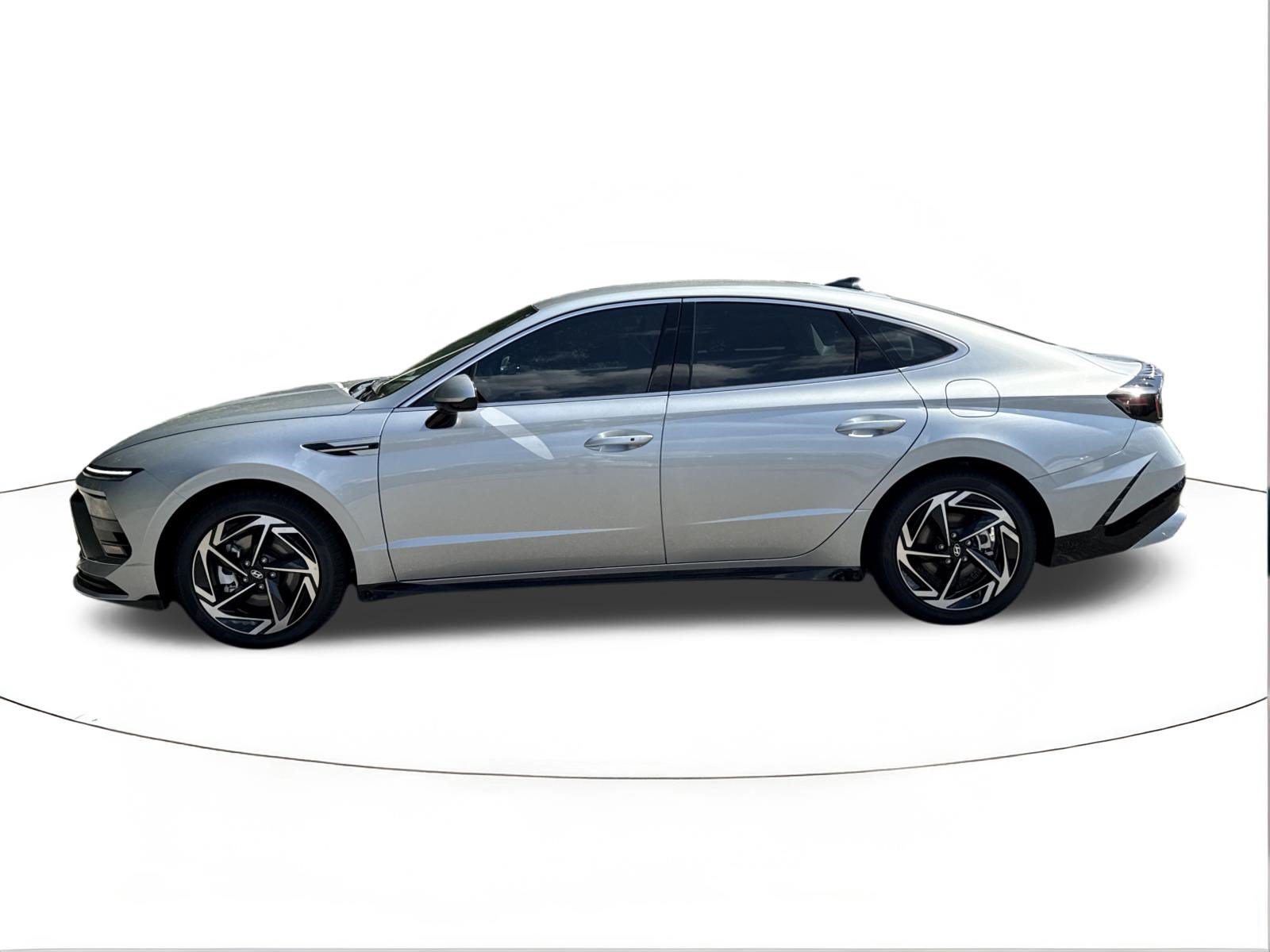 New 2026 Hyundai Sonata SEL FWD image 6