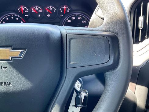 Used 2020 Chevrolet Silverado 2500 Custom w/ Custom Value Package image 19