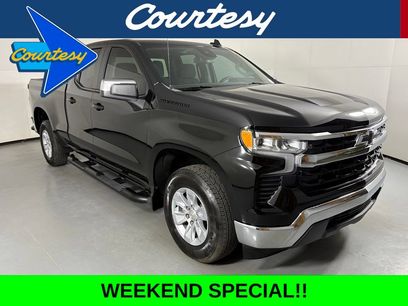 Used 2025 Chevrolet Silverado 1500 LT w/ LPO, Dark Essentials Package