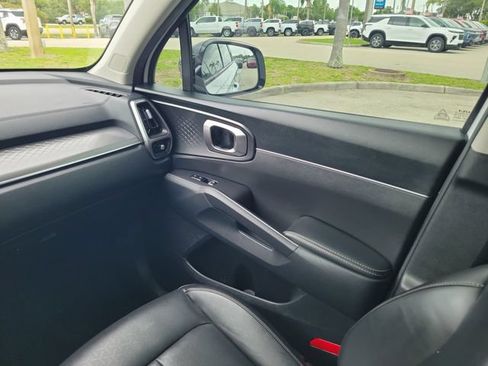 Used 2023 Kia Sorento S FWD image 13