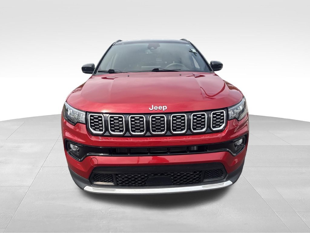 Certified 2025 Jeep Compass Limited AWD/4WD image 9
