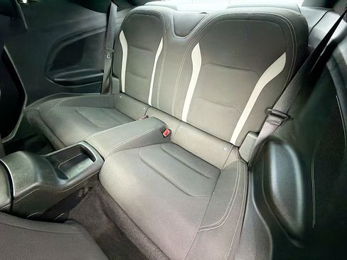 Used 2021 Chevrolet Camaro LT w/ Technology Package RWD image 18