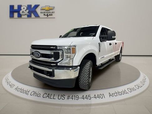 Used 2022 Ford F350 XLT w/ Snow Plow Prep Package AWD/4WD image 3