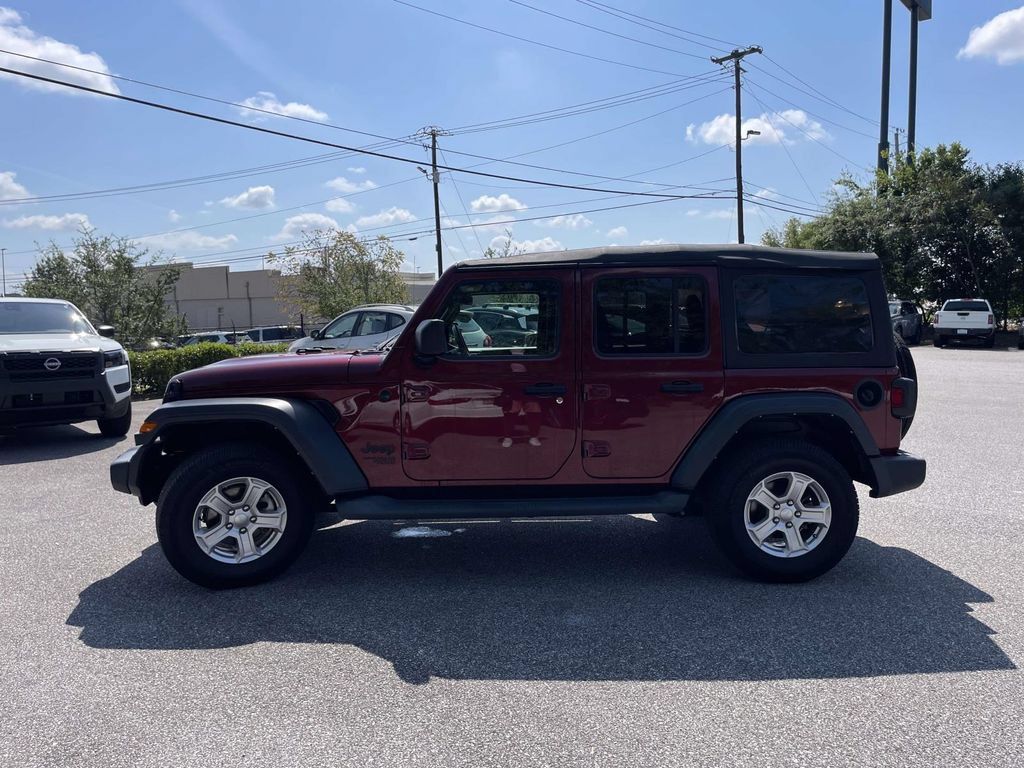 Used 2021 Jeep Wrangler Unlimited Sport AWD/4WD image 6