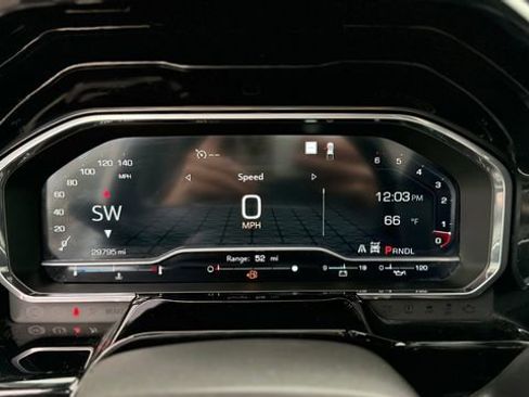 Used 2022 GMC Sierra 1500 Elevation image 27