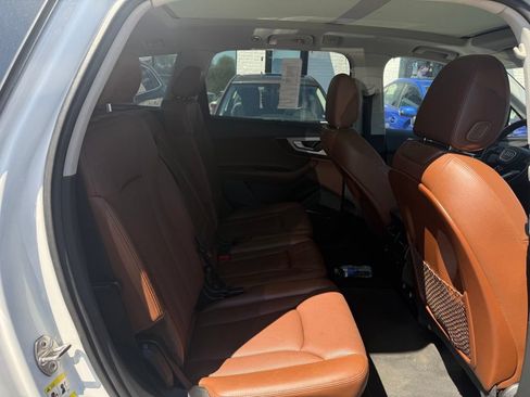 Used 2018 Audi Q7 2.0T Premium Plus w/ Premium Plus Package AWD/4WD image 21