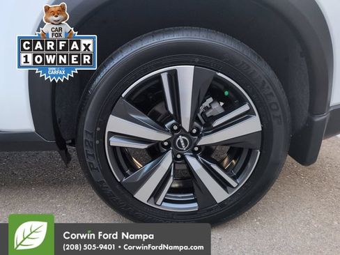 Used 2025 Nissan Rogue SL w/ SL Premium Package AWD/4WD image 32