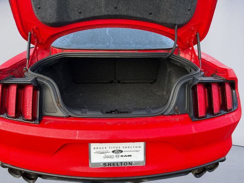 Used 2017 Ford Mustang GT w/ GT Performance Package image 19