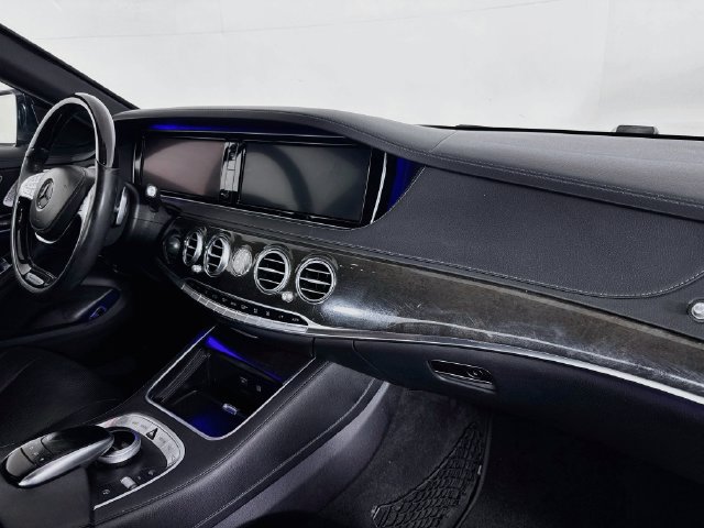 Used 2016 Mercedes-Benz S 550 Sedan image 26