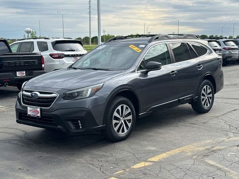 Used 2021 Subaru Outback Premium AWD/4WD image 7
