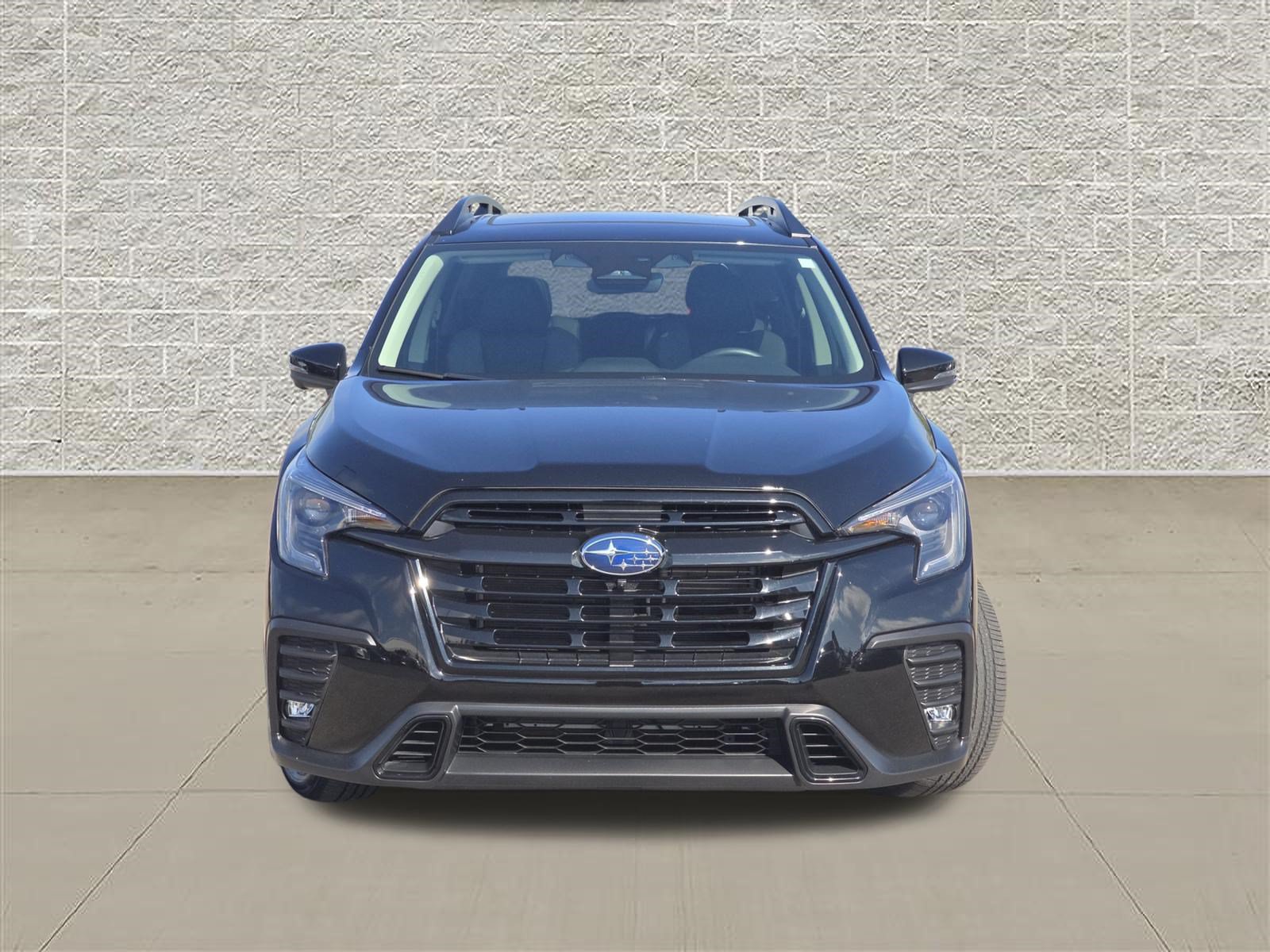 Used 2023 Subaru Ascent Onyx Edition Limited AWD/4WD image 2