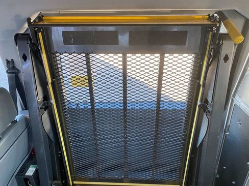 Used 2019 Ford Transit 350 XL image 24