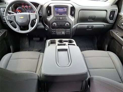 Used 2024 Chevrolet Silverado 1500 Custom image 10