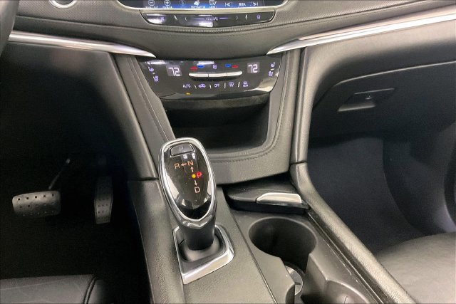 Used 2018 Cadillac XT5 Premium Luxury FWD image 7