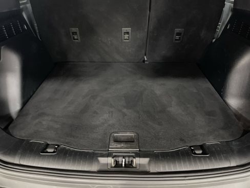 Used 2022 Ford Escape SE image 11