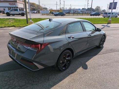 New 2026 Hyundai Elantra Sport FWD image 7