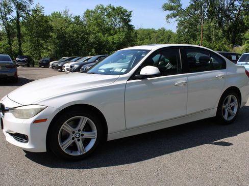 Used 2014 BMW 328i xDrive Sedan AWD/4WD image 13