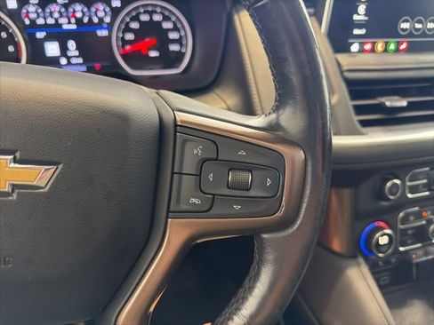 Used 2021 Chevrolet Suburban High Country AWD/4WD image 33