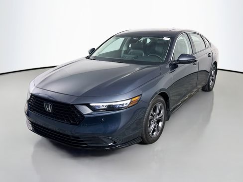 Used 2023 Honda Accord EX-L image 4