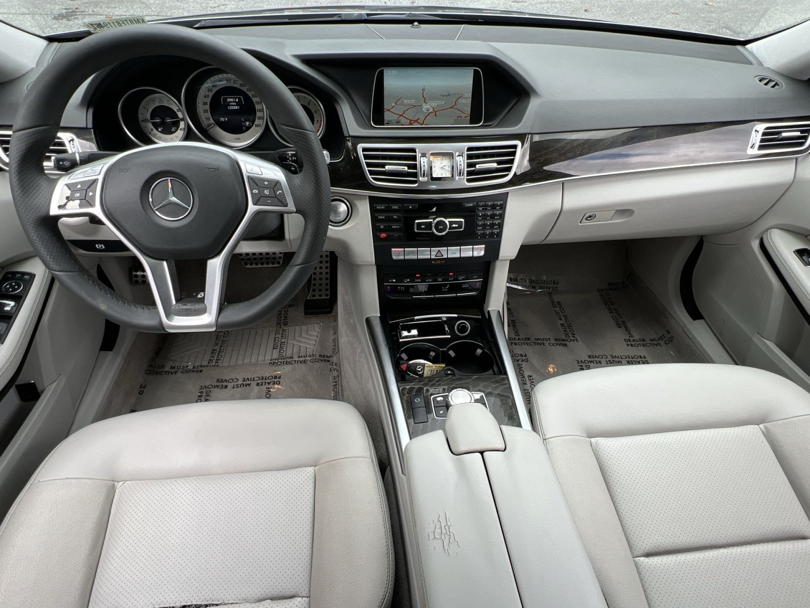 Used 2015 Mercedes-Benz E 350 4MATIC Sedan image 13