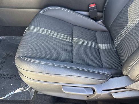 Certified 2025 MAZDA CX-50 AWD 2.5 S w/ Select Package image 29