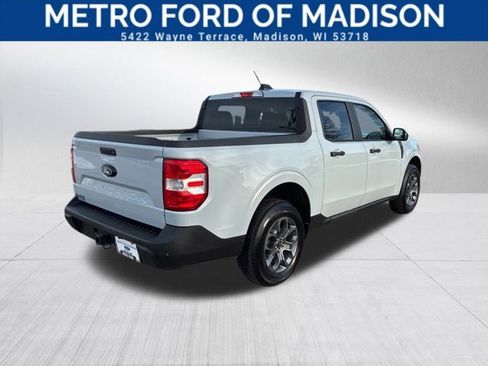 Certified 2025 Ford Maverick XLT w/ Equipment Group 301A image 9