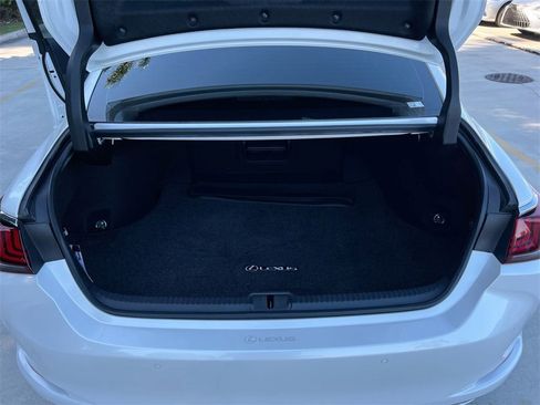 Certified 2024 Lexus ES 350 Ultra Luxury image 21