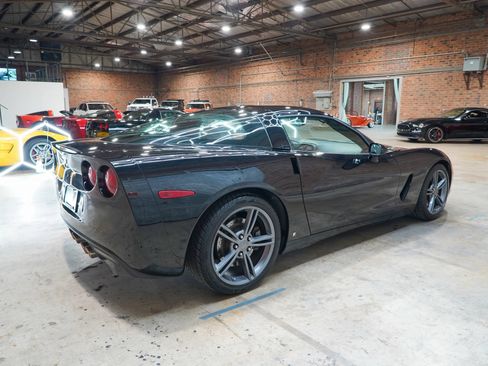 Used 2009 Chevrolet Corvette Convertible w/ Preferred Equipment Group RWD image 15