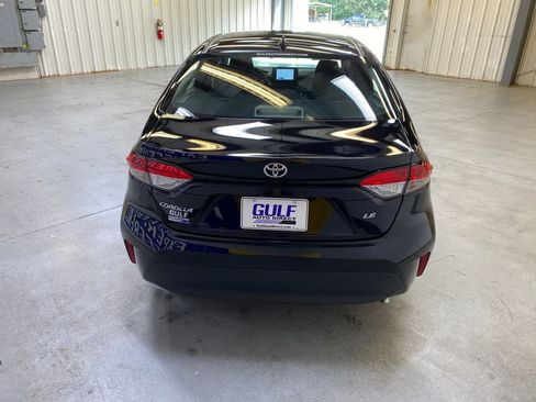 Used 2026 Toyota Corolla LE FWD image 7