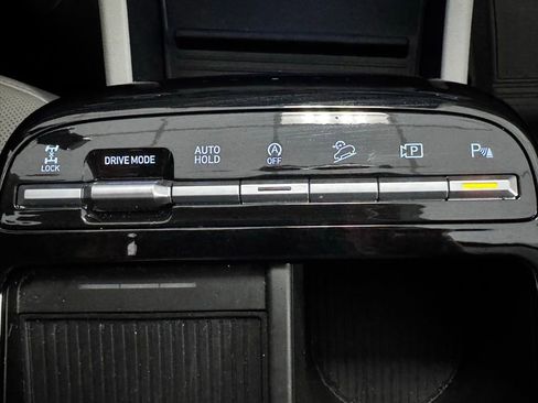 Used 2025 Hyundai Tucson Limited image 20